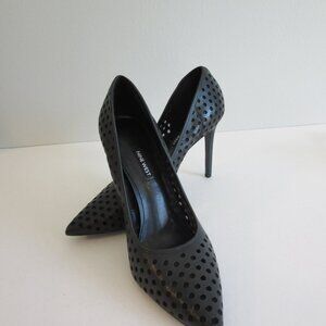 NINE WEST Black Stiletto Heel Slip On Cut Out Pattern Size 11B Leather Pumps